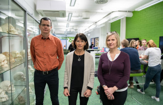 Szabolcs Felszeghy, Anitta Mahonen ja Irma Thesleff.