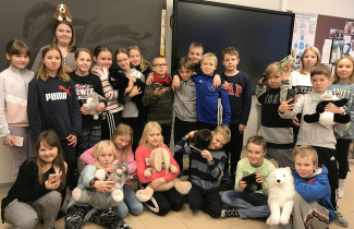 4 a luokan ryhmäkuva.