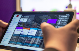 Oppilaat yrityskylässä, iPad.