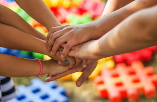 Kuvituskuva moniammatillisen yhteistyön MOOC-kurssiin.