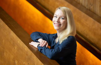 Heta Tuominen In front of the Metla building.