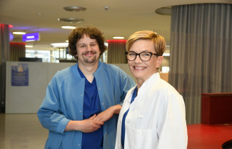 Ilari Kuitunen ja Laura Viitanen. Kuva Riikka Myöhänen, Pohjois-Savon hyvinvointialue.