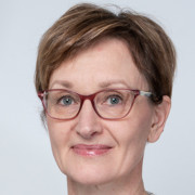 Profile picture: Elina Jauhiainen