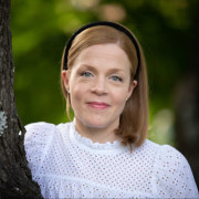 Profile picture: Outi Savolainen