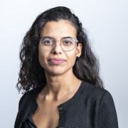 Profile picture: Lais Oliveira Leite