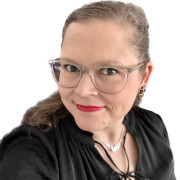 Profiilikuva: Laura Hako