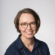 Profile picture: Kirsi Raetsaari