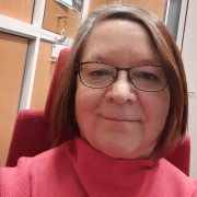 Profile picture: Maarit Sireni