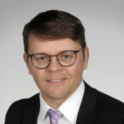 Profile picture: Ismo Pölönen