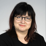 Profile picture: Nina Hakulinen