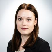 Profiilikuva: Henna-Riikka Launonen