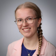 Profile picture: Outi Kurri