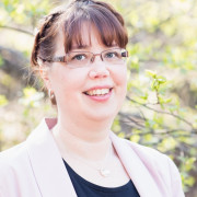 Profile picture: Outi Kiljunen