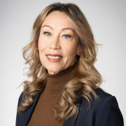 Profile picture: Nina Tokola