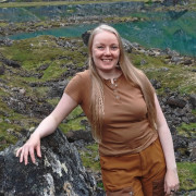 Profiilikuva: Heidi Linnanmäki