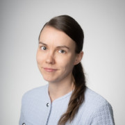 Profile picture: Emilia Väänänen