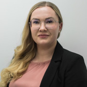 Profile picture: Suvi Tolonen