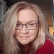 Profile picture: Marjo-Riikka Ylhäinen