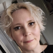 Profile picture: Jenni Valta