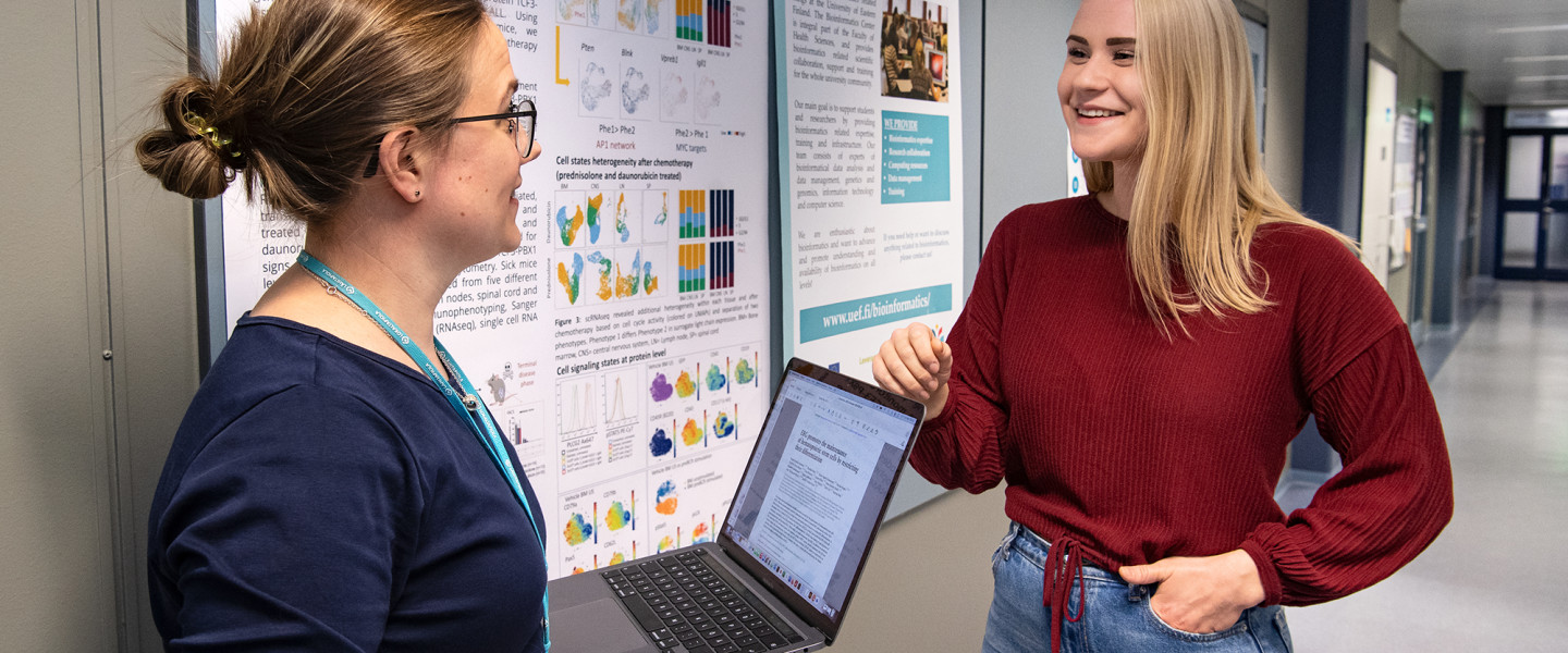 Doctoral Researchers Mari Lahnalampi and Sanni Moisio.