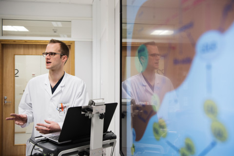 Photo of Ville Männistö.