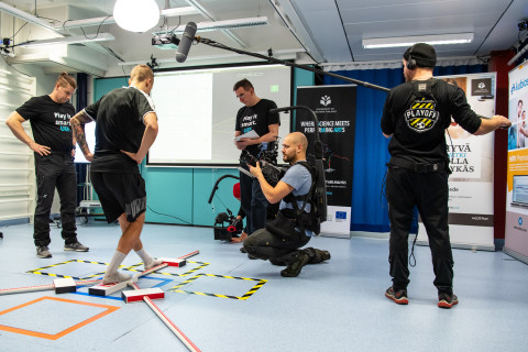 jalkapalloilijoita HUMEA-laboratoriotesteissä