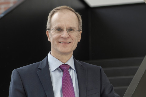 Akateeminen rehtori Tapio Määttä.