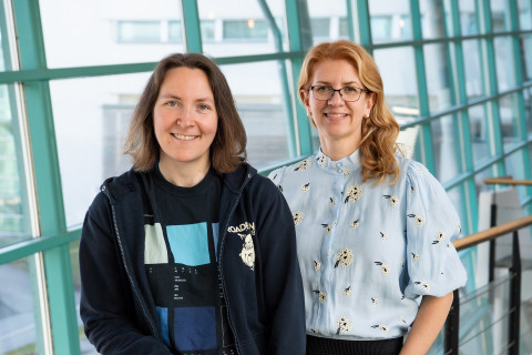 Postdoc researcher Katrina Räty and Senior Researcher Sarka Lehtonen.
