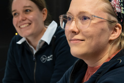 Saara Rissanen ja Päivi Rytkönen.