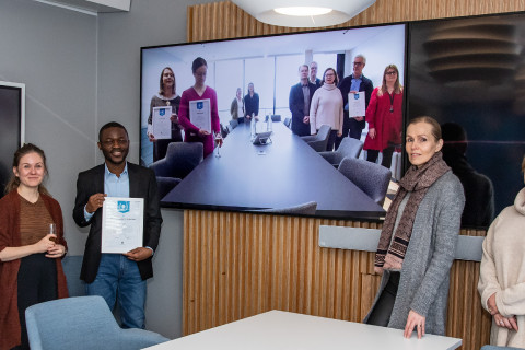 Vuoden viestijä -palkintotilaisuus Snellmaniassa 15.12.2022.