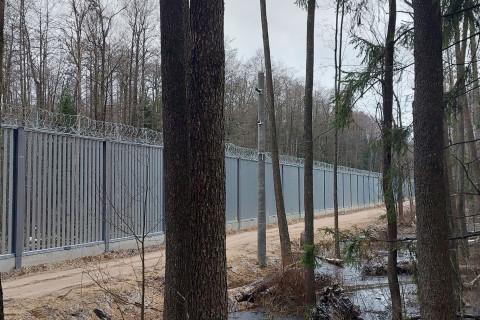 Newly built border fence 