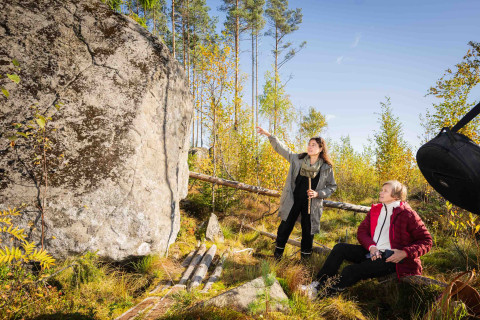 Noora Vikman ja Riitta Rainio.