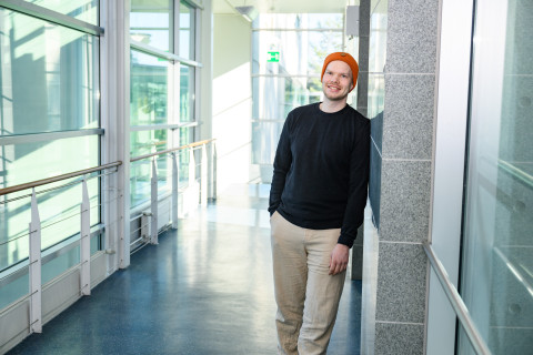 Lari Paananen jatkuvan oppimisen opiskelijatarinassa.