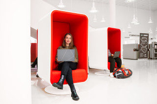 Avoimessa yliopistossa opiskellut farmaseutti Johanna Silnicki Kettunen