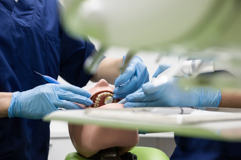 Hammaslääketieteen simulaatio-oppimisympäristö