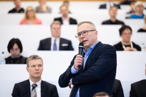 Nanocomp Oy:n toimitusjohtaja Veli-Pekka Leppänen.