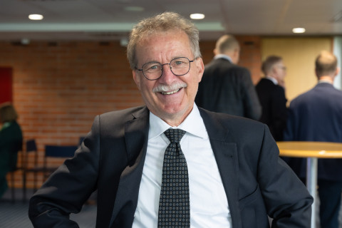 Professori, kunniatohtori Axel Börsch-Supan Kuopion promootiossa 2025.