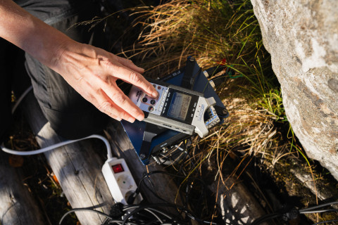 Ääninauhuri Hiidenkirnulla.