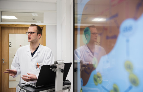 Photo of Ville Männistö.