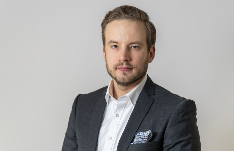 Kuvassa KHT Petri Makkonen.