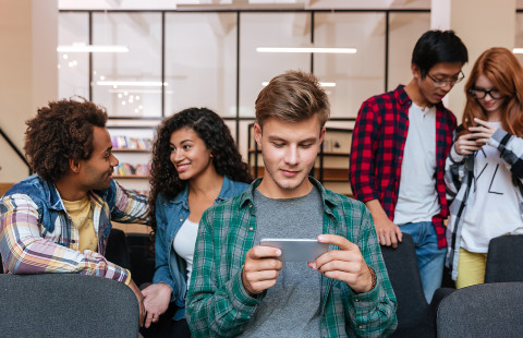 Kansainvälisiä opiskelijoita.