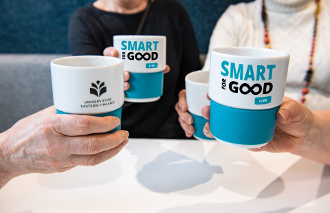 SmartforgoodLIVE -virtuaaliset aamukahvit.