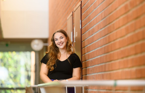 Logopedian opiskelija Moona Huittinen