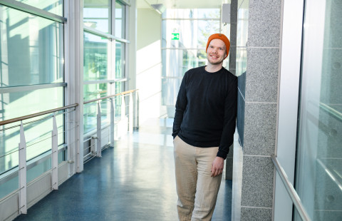 Lari Paananen jatkuvan oppimisen opiskelijatarinassa.