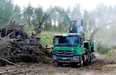 Metsä.
