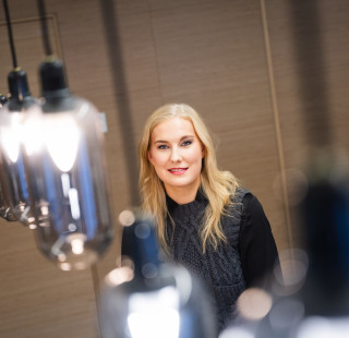 Jenna Hokkanen avoimen yliopiston opiskelijatarinassa.