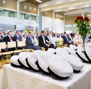 Lakkiaiset Norssin lukiossa.