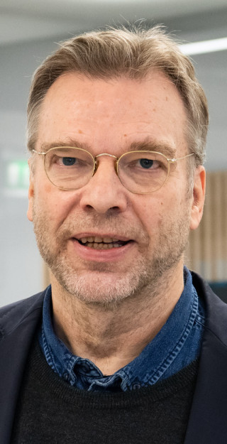 Jukka Jurvelin.